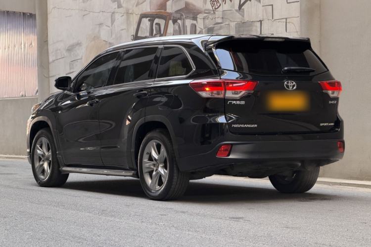 Used Toyota Highlander 2018 2.0T Four-Wheel Drive Luxury Edition 7 Seats China V Emission Standard