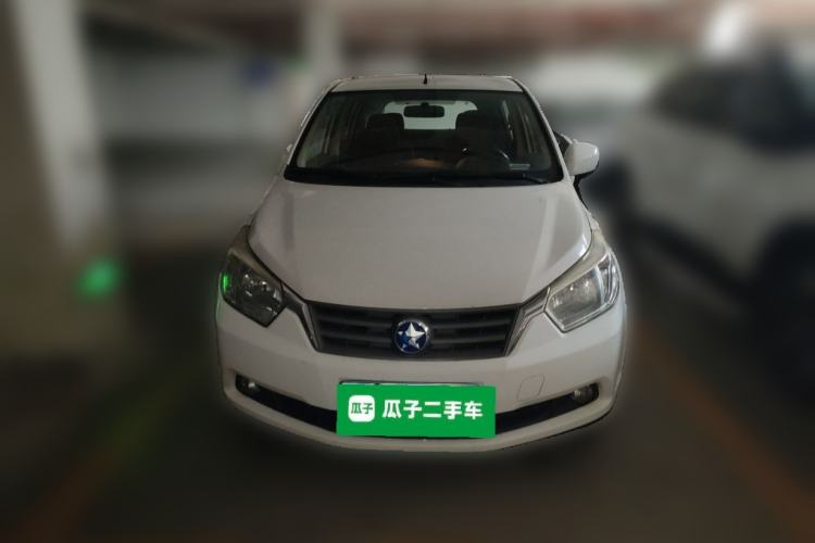 Used Venucia R50 2013 1.6L Automatic Fashion Edition