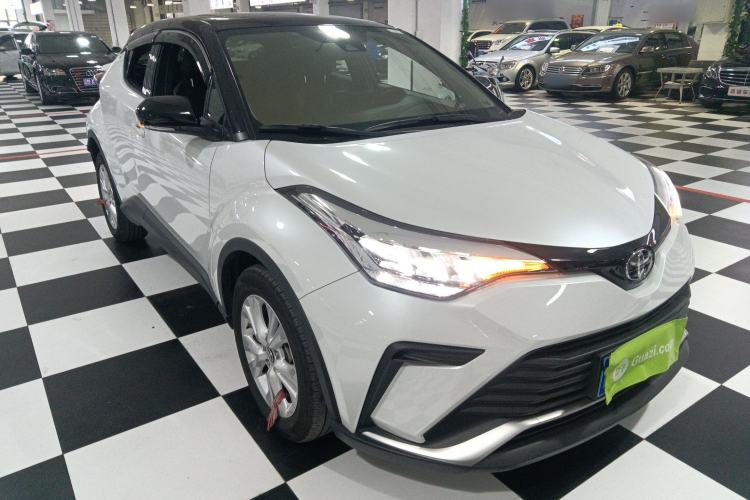 Used Toyota IZOA 2022 2.0L Yixing Version