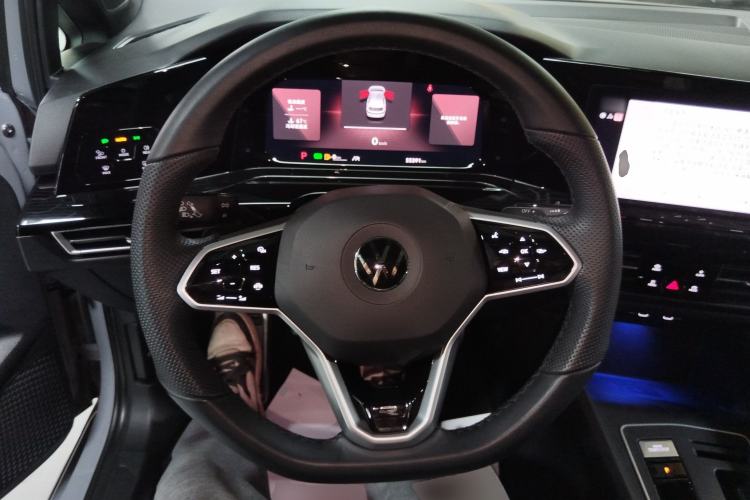 Used Volkswagen Golf 2023 Facelift 280TSI DSG R-Line Lite