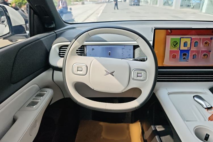 Used XPeng G6 2023 580 Long-Range Pro Steering Wheel