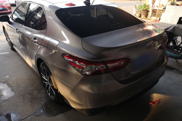 Used Toyota Camry 2021 2.5G Luxury Edition
