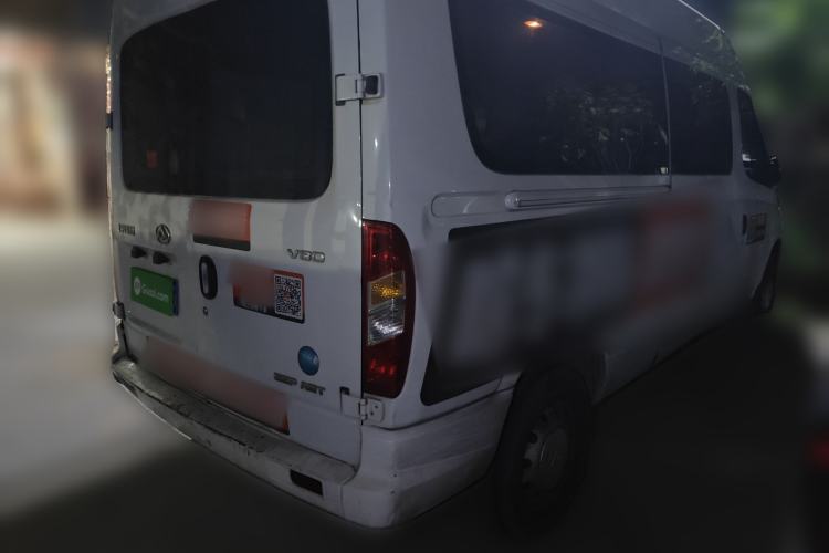 Used SAIC MAXUS Xintu V80 2021 2.0T AMT Classic Aoyuntong 127 PS Mid-axle Mid-roof 6/7/8/9-Seater
