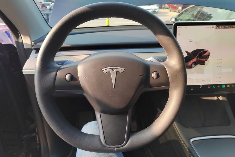 Used Tesla Model Y 2022 Revised Version Rear-Wheel Drive Steering Wheel