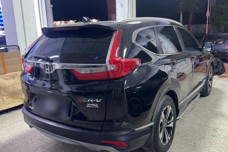 Used Honda CR-V 2017 240TURBO CVT Front-Wheel Drive Fashion Edition