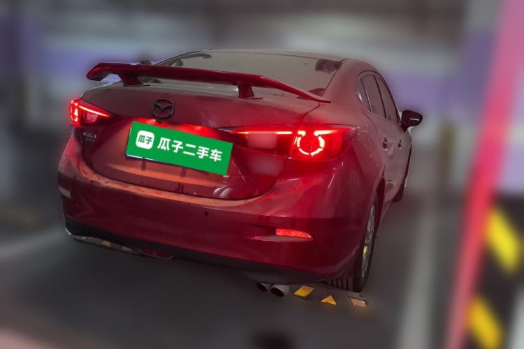 Used Mazda 3 Axela 2017 Sedan 1.5L Manual Luxury Model Emission Standard China V
