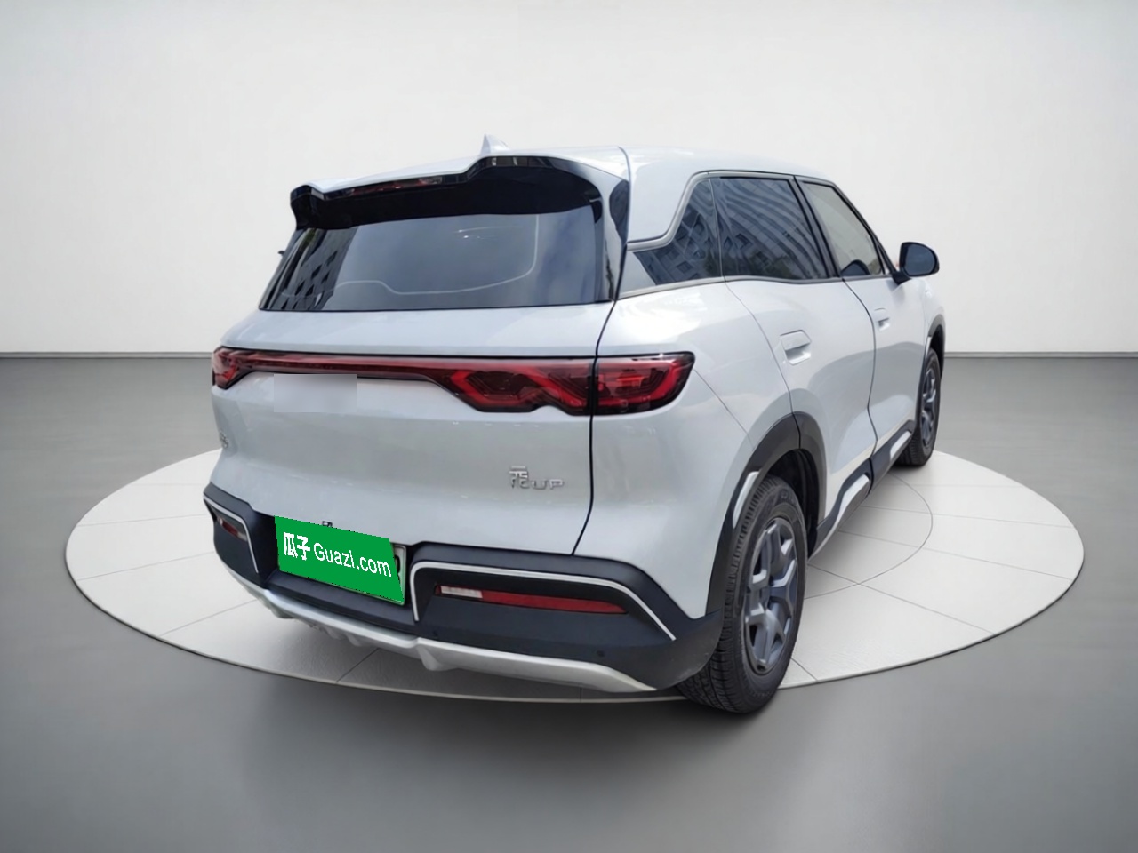 BYD Yuan UP 2025 Model 301KM Leading Version — снимка 4