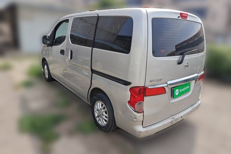 Used Nissan NV200 2012 1.6L 232 Seats Luxury Version
