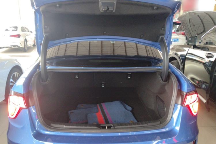 Used Lynk & Co 03 2020 1.5TD DCT JingPro Edition