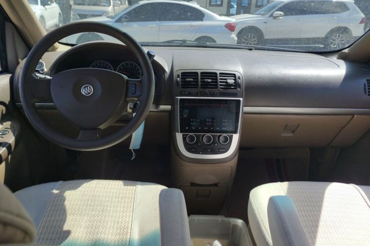 Used Buick GL8 2014 2.4L Classic Edition Center Console