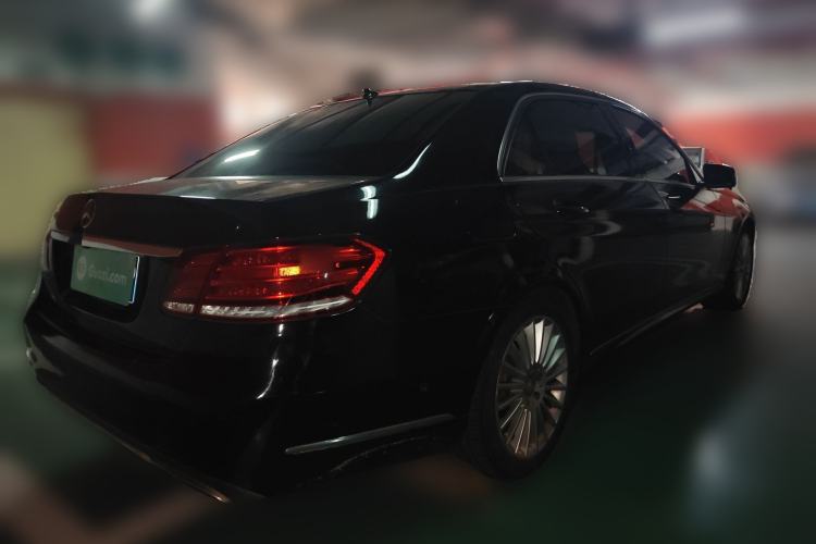 Used Mercedes-Benz E-Class 2014 Facelifted E 260 L Luxury Edition Rear Right 45 Deg