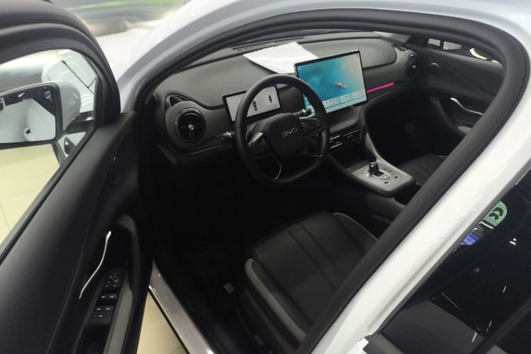 Used BYD Sealion 05 DM-i 2025 DM-i Smart Drive 115KM Flagship Model
