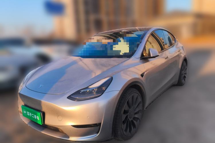 Used Tesla Model Y 2023 High-Performance All-Wheel-Drive Version