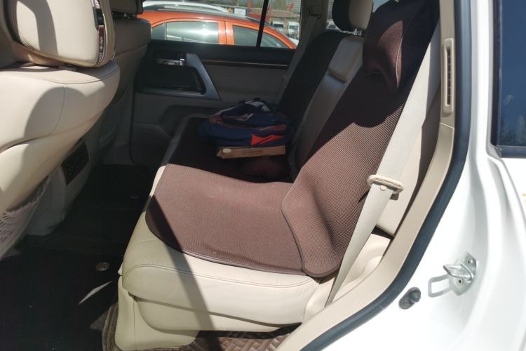 Used Toyota Land Cruiser 2012 4.6L Automatic VX Left Rear Seat