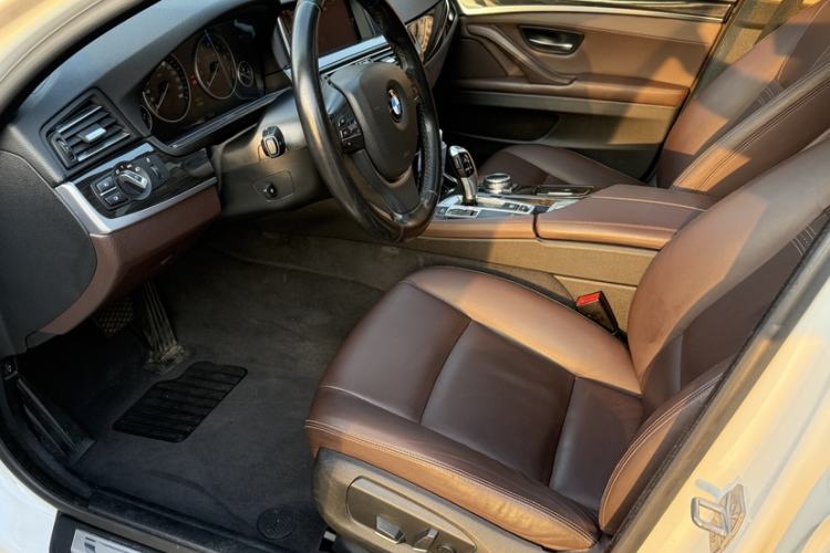 Used BMW 5 Series 2014 528Li Luxury Design Package
