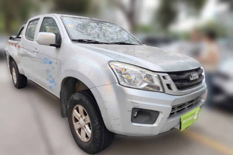 Used Isuzu JLM 2018 2.0T Two-Wheel-Drive Gasoline Luxury Version with Extended Cargo Bed 4K21D4T Front Right 45 Deg