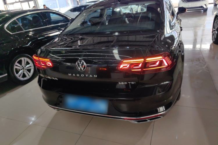 Used Volkswagen Magotan 2025 Zhongxiang Version 280TSI DSG Comfort Edition
