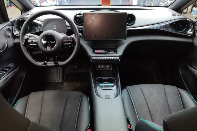 Used BYD Dolphin 2023 401km Knight Edition Center Console