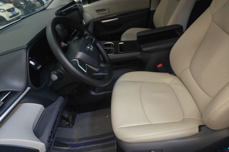 Used Toyota Sienna 2021 2.5L Hybrid Comfort Edition
