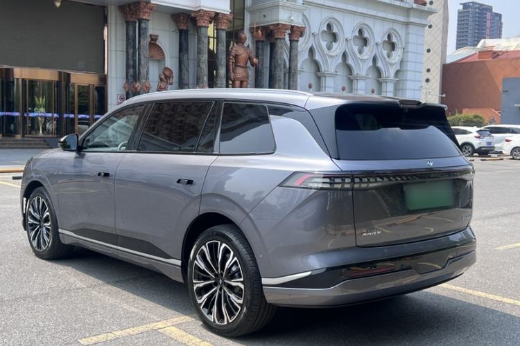 Used Dongfeng eπ eπ008 2026 Model Six-Seat Pure-Electric Family Delight Edition