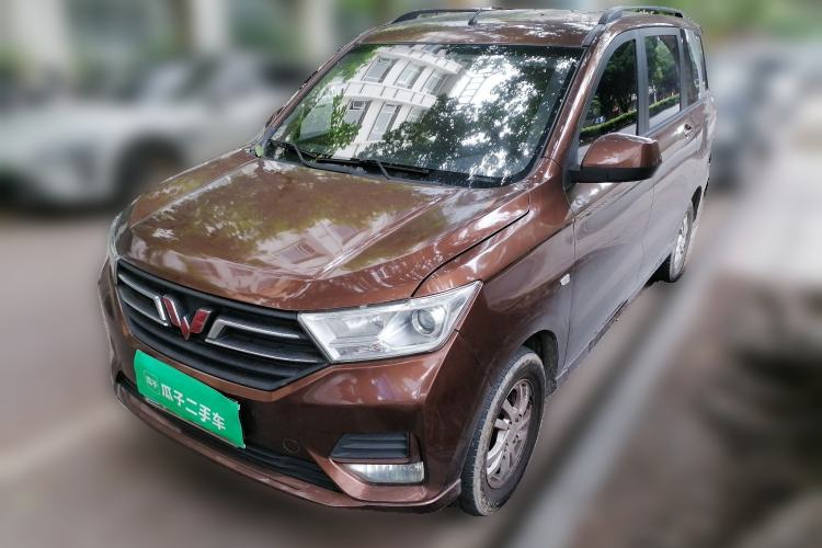 Used Wuling Hongguang 2019 1.5L S Comfort Edition China VI LAR