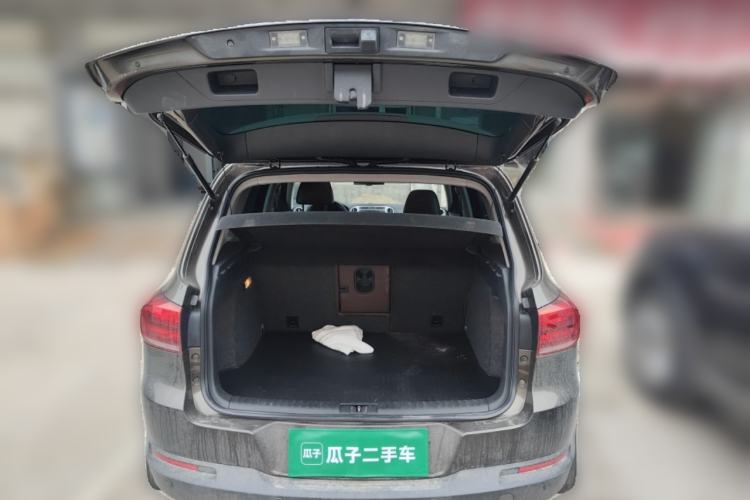 Used Volkswagen Tiguan 2015 2.0 TSI Automatic All-Wheel Drive Flagship Edition