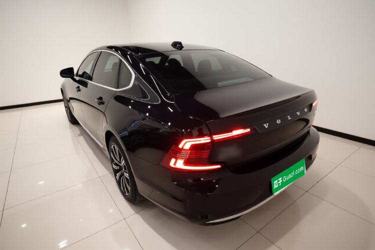 Used Volvo S90 2021 B5 Zhiyi Luxury Edition
