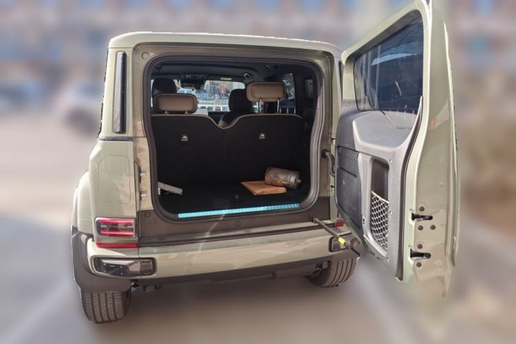 Used iCAR V23 2026 Model 401 Two-Wheel Drive Super Sports Edition Trunk