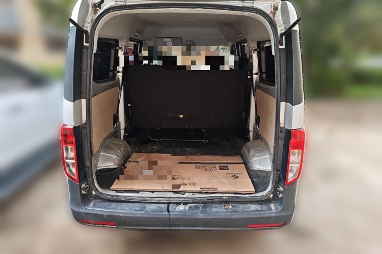 Used CHANGAN KUAYUE Xing V3 2022 1.5L Gasoline Enjoyment Model 5-Seat Passenger Vehicle JL473QH
