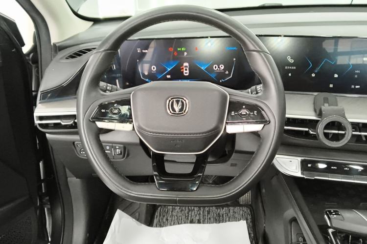 Used Changan Eado 2022 PLUS Blue Whale NE 1.4T GDI DCT Flagship Edition
