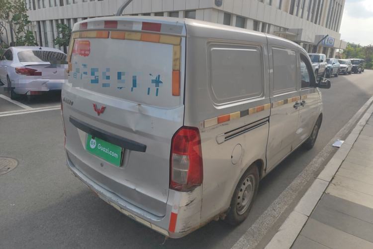 Used Wuling Rongguang V 2019 1.5L Window-Sealed Utility Model China VI LAR Rear Right 45 Deg