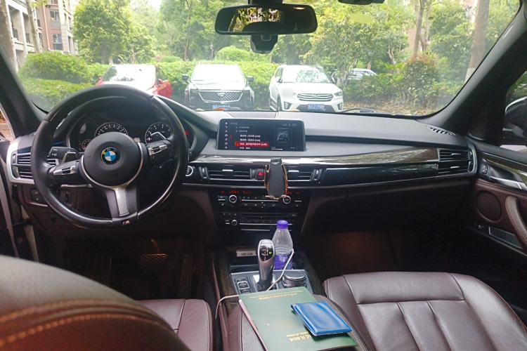 Used BMW X5 2018 xDrive35i M Sport Edition Center Console