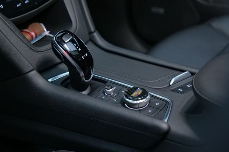 Used Cadillac XT5 2021 28T Four-Wheel Drive Leading Sport Model
