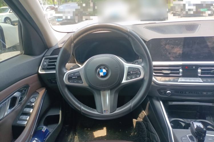 Used BMW 3 Series 2022 Updated 325i M Sport Package Steering Wheel