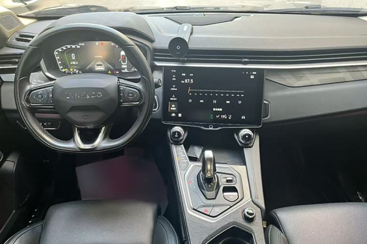 Used Lynk & Co 01 2021 2.0TD Two-Wheel-Drive Pro Trim