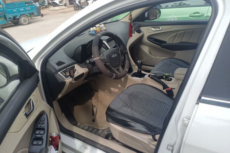 Used Chery Arrizo 7 2015 1.6L Manual ZhiShang Edition Left Front Seat