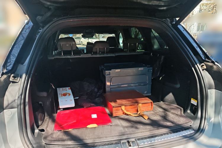 Used Nio ES8 2020 580 km Signature Edition 7-Seater Version