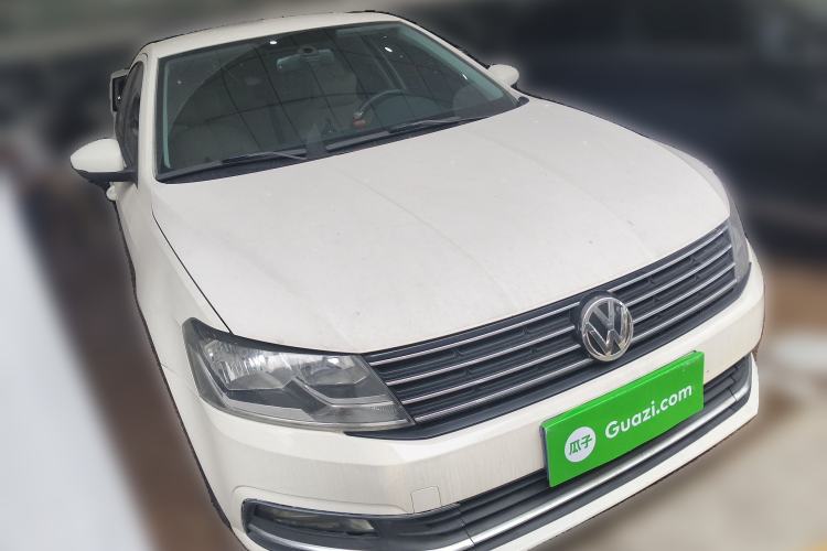 Used Volkswagen Lavida 2015 1.6L Automatic Fashion Edition
