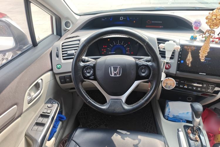 Used Honda Civic 2012 1.8L automatic luxury edition