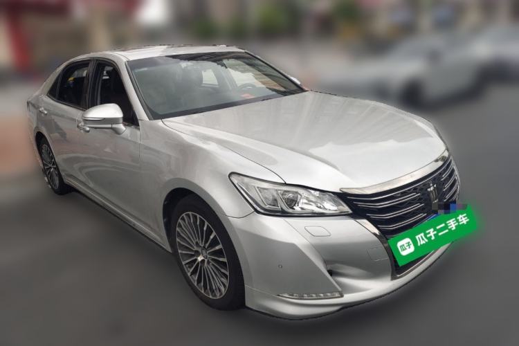 Used Toyota Crown 2018 2.0T Sport Edition Front Right 45 Deg