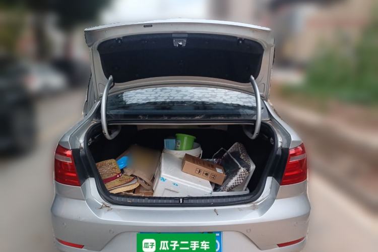 Used Volkswagen Bora 2014 1.6L Manual Fashion Edition