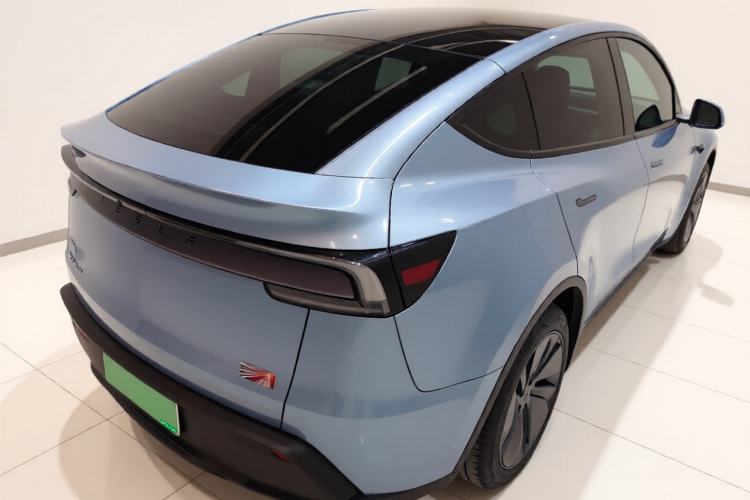 Used Tesla Model Y 2025 Rear-Wheel Drive First Edition
