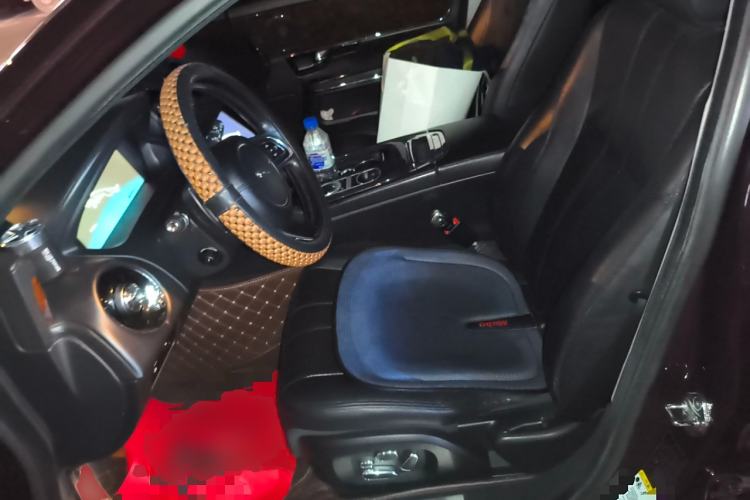 Used Jaguar XJ 2011 XJL 3.0 Panoramic Business Edition