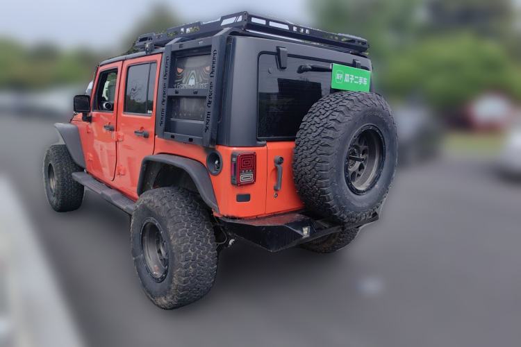 Used Jeep Wrangler 2013 3.6L Sahara Four-Door Edition
