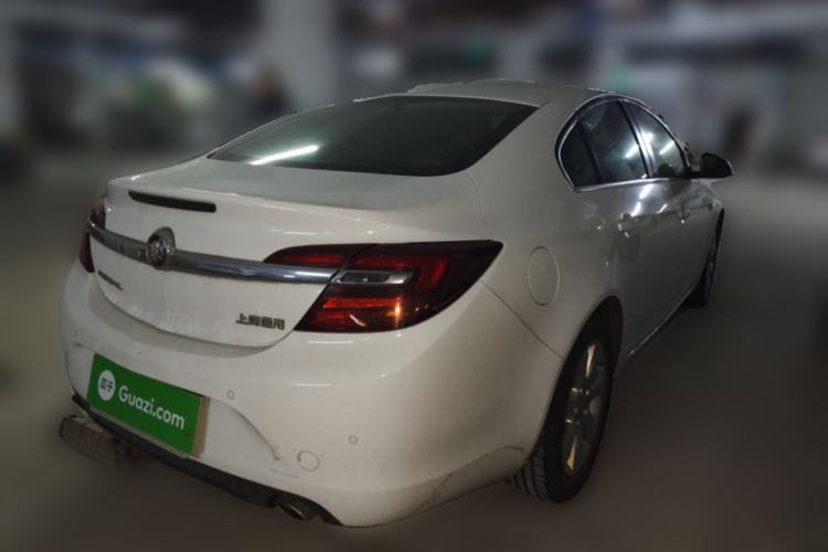 Used Buick Regal 2015 2.0L Leading Fashion Edition Rear Right 45 Deg