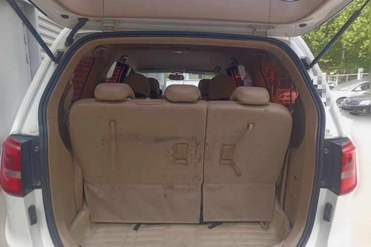 Used Baojun 730 2016 1.5L Manual Comfort Version 7 Seats China V Emission Standard Trunk