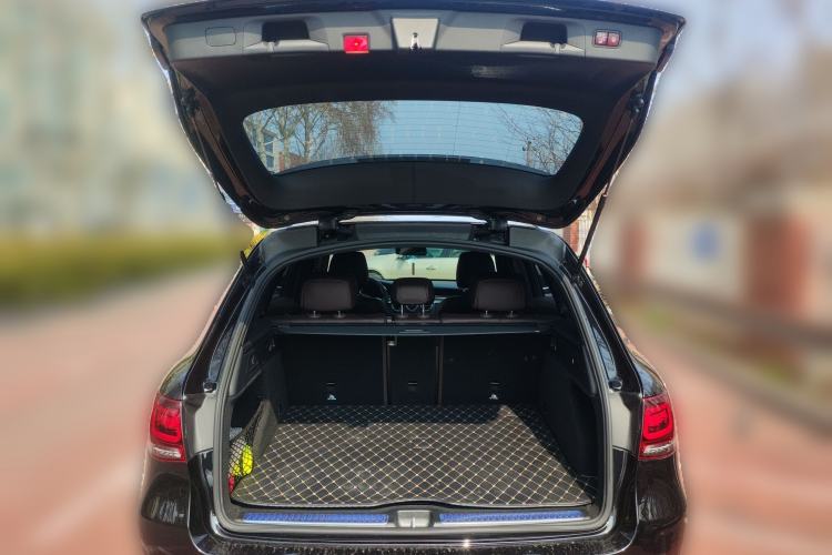 Used Mercedes-Benz GLC 2022 Second Facelift GLC 260 L 4MATIC Luxury Edition