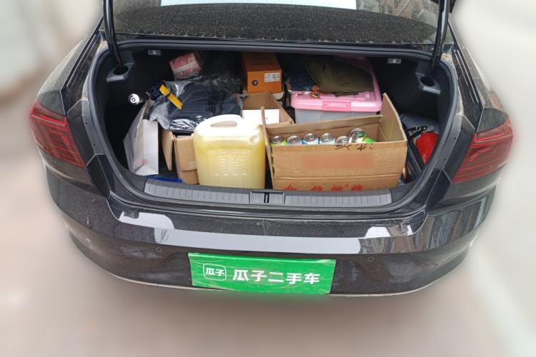 Used Volkswagen Magotan 2023 2 Million Units Limited Edition 330TSI DSG Leading Version