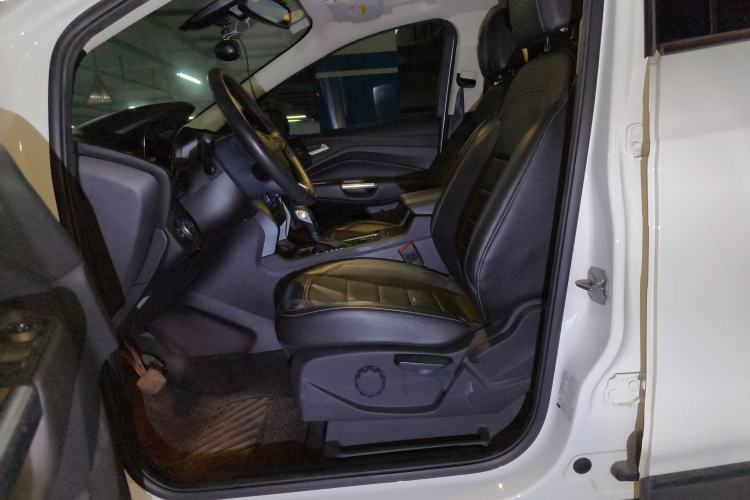 Used Ford Kuga 2018 EcoBoost 180 Two-Wheel-Drive Platinum Edition