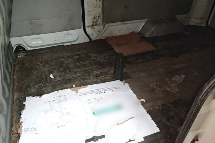 Used Jinbei New Hiace X30L 
